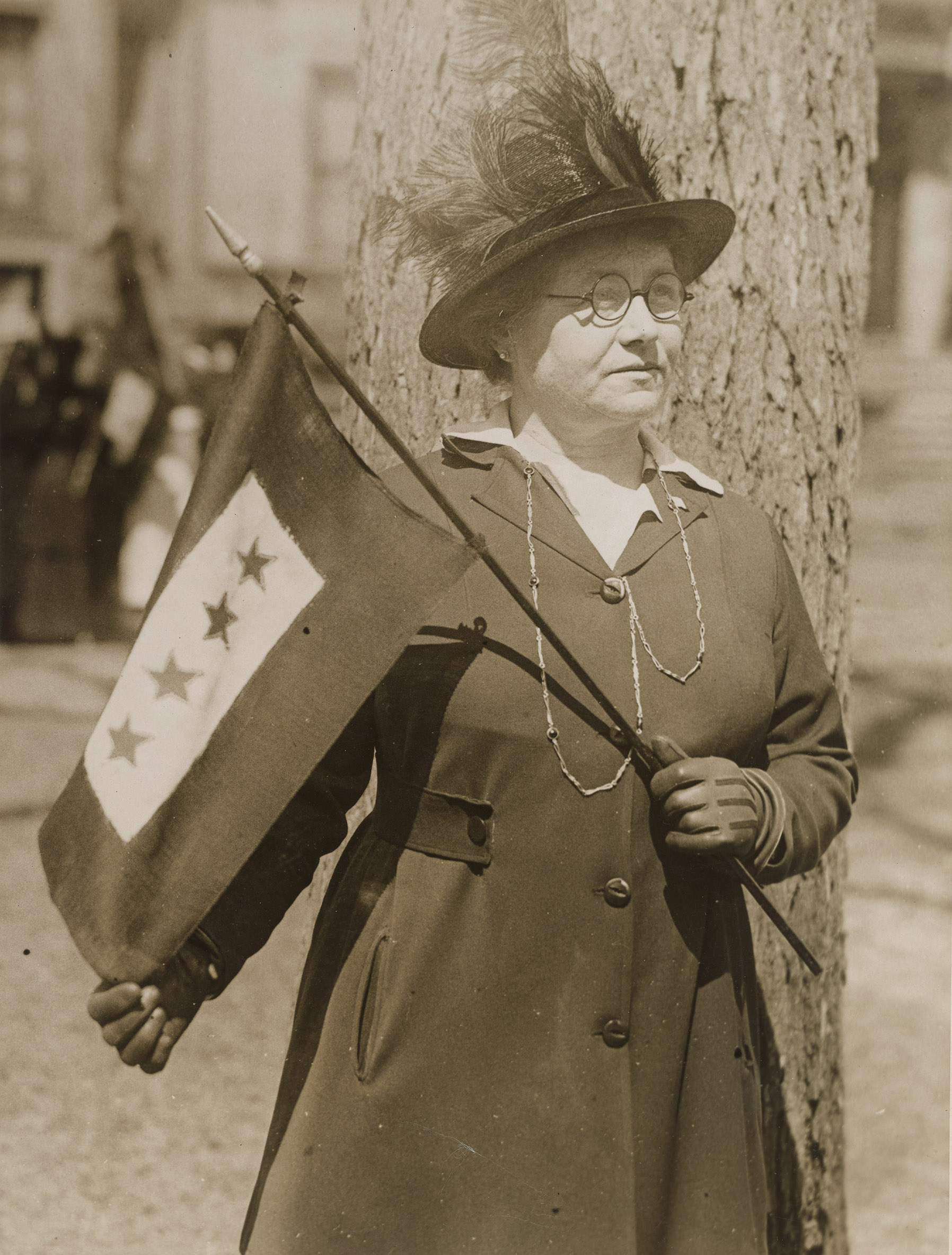 Mother of four soldiers at a parade in Boston, Massachusetts, January 21, 1919.