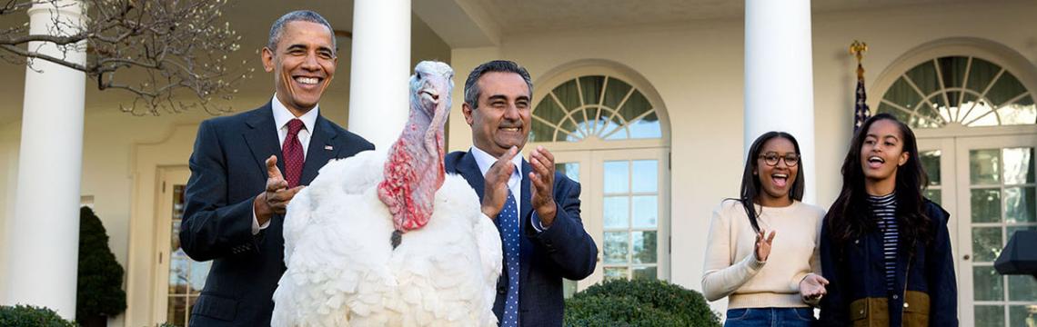 Obama, his daughters, and Jihad Douglas at turkey pardon ceremony, 2015
