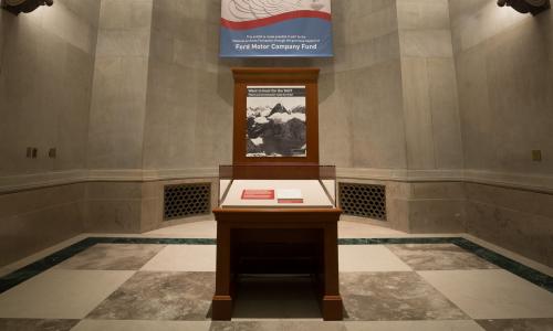 Featured document display, National Archives Rotunda, 2017